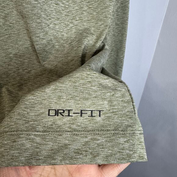 Nike New York Giants Nike Salute to Service Quarter-Zip Top Olive Men's M - Picture 10 of 11